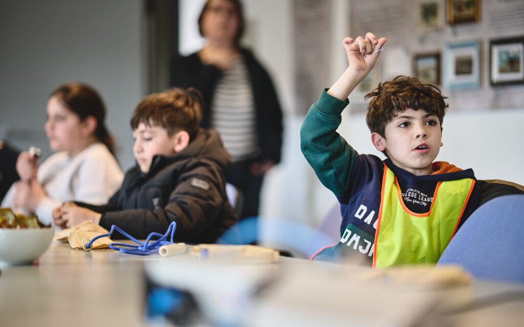 Wunderfinder bei der Führung im Leipziger Hauptbahnhof / Foto: Daniel Reiche